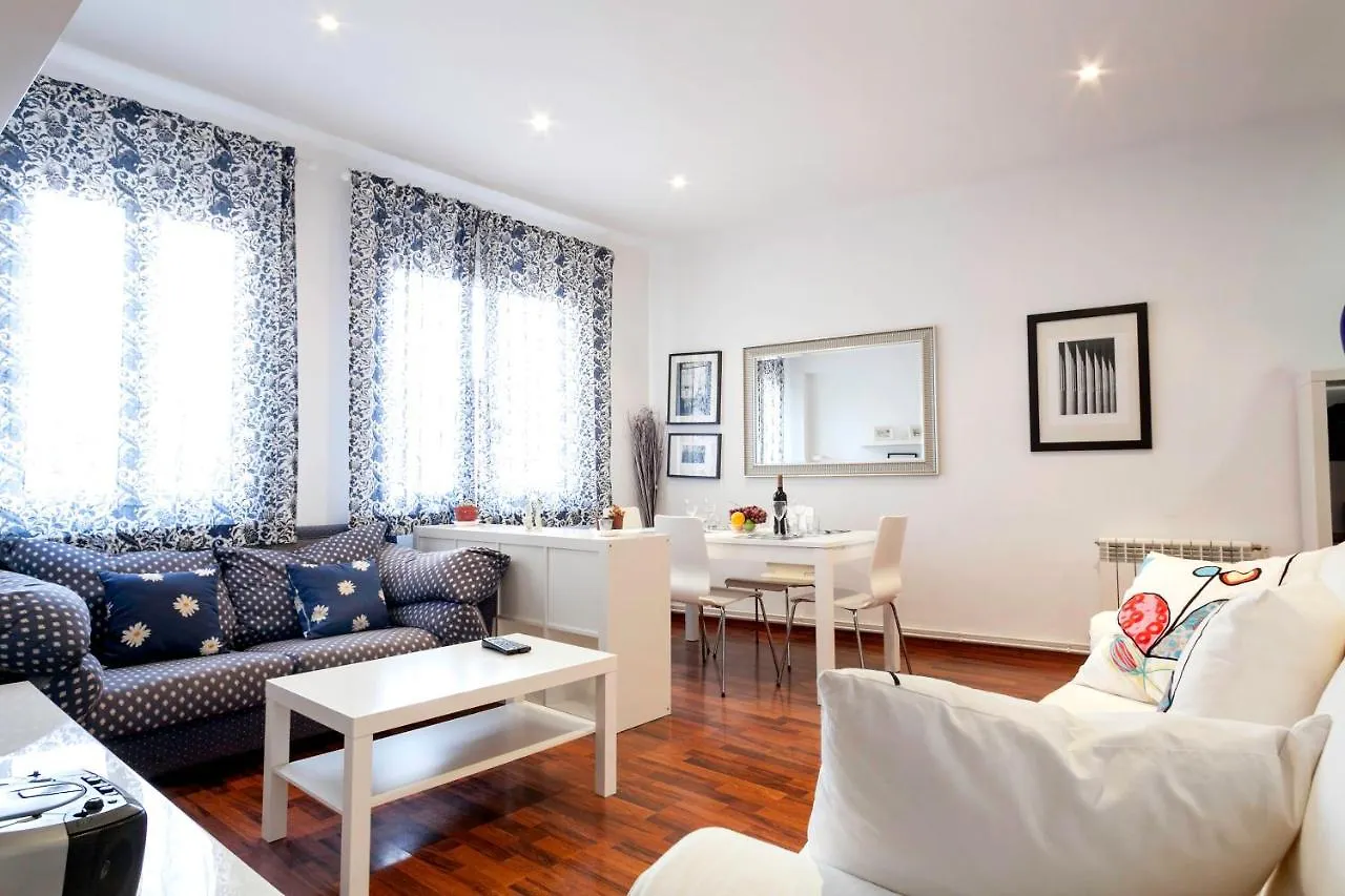 Barcelona Comtal Apartments